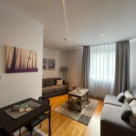 Falling Star Апартаменты *