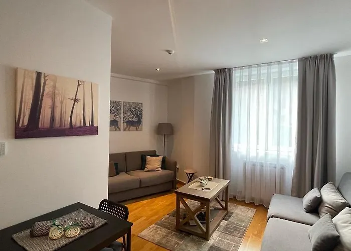 Falling Star Apartman *